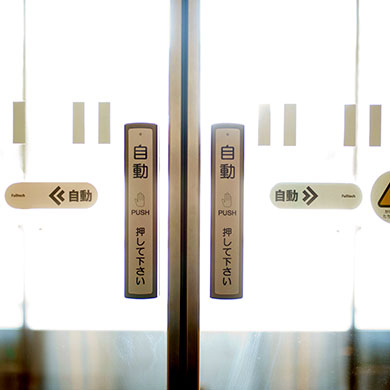 自動ドア